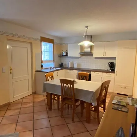 Julia Metzger * Rust